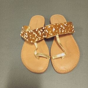 Antonio Melani Gold/Copper Beaded Thong Sandals Size 7 NWOT